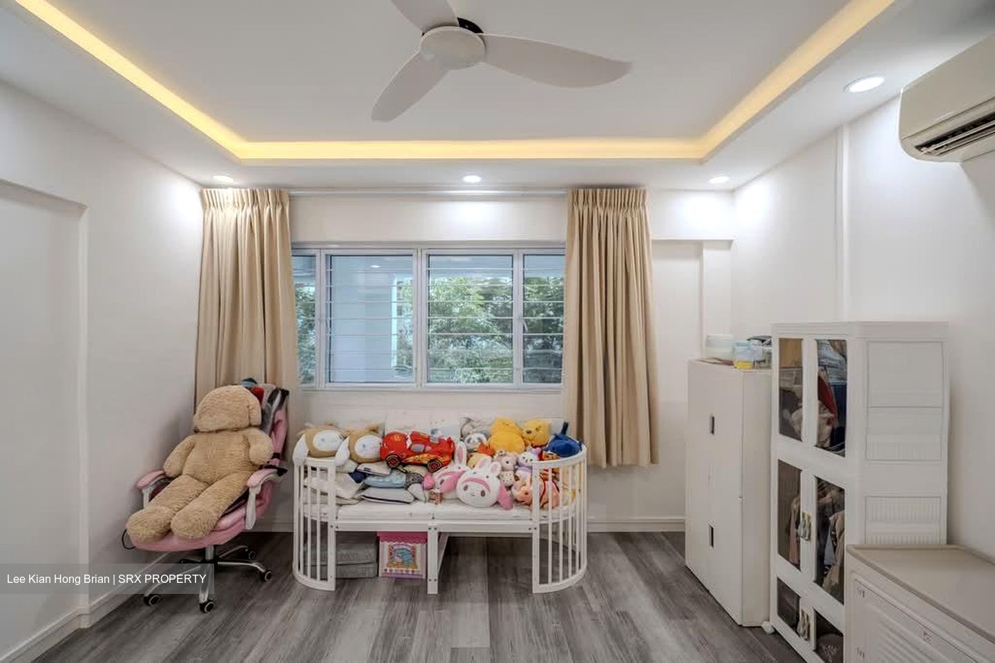 Blk 216 Jurong East Street 21 (Jurong East), HDB Executive #574915051